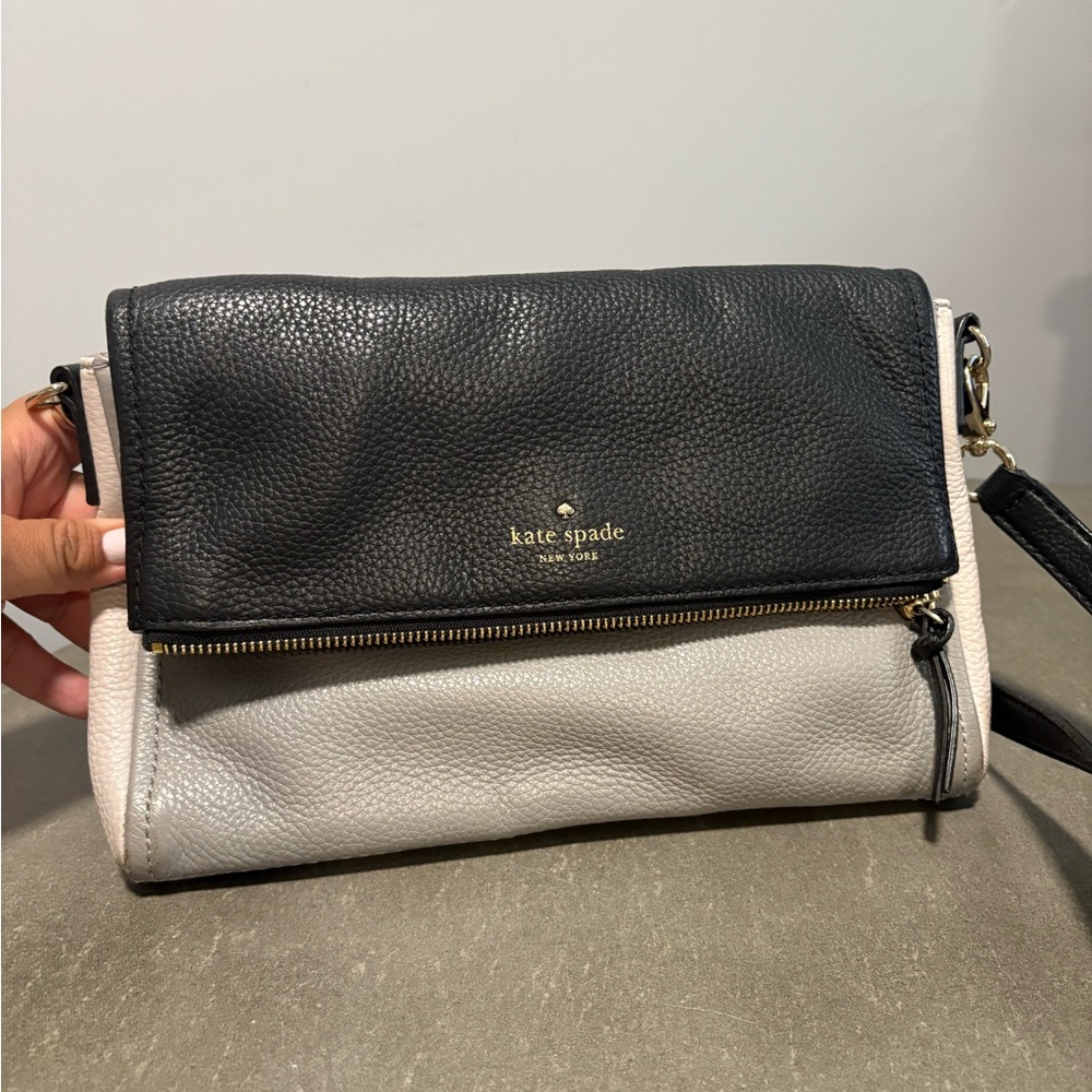 Kate Spade Black and Cream Crossbody Bag